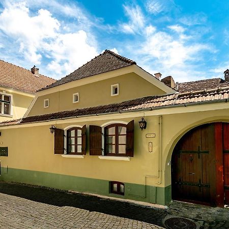 Hotel Casa Joseph Haydn Sighişoara Esterno foto