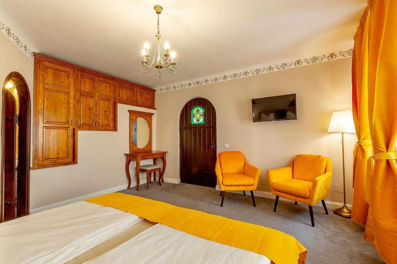 Hotel Casa Joseph Haydn Sighişoara Esterno foto