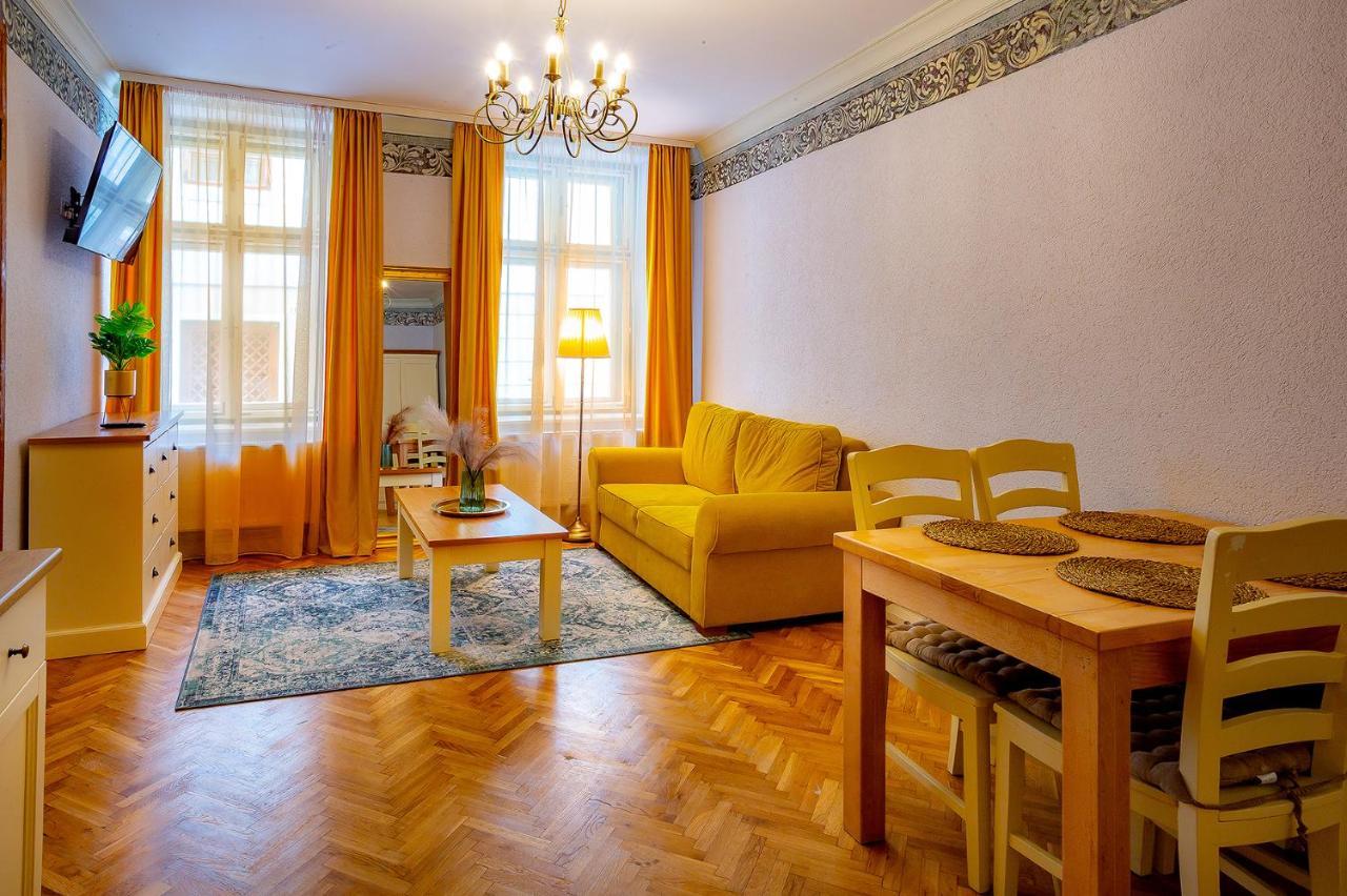 Hotel Casa Joseph Haydn Sighişoara Esterno foto