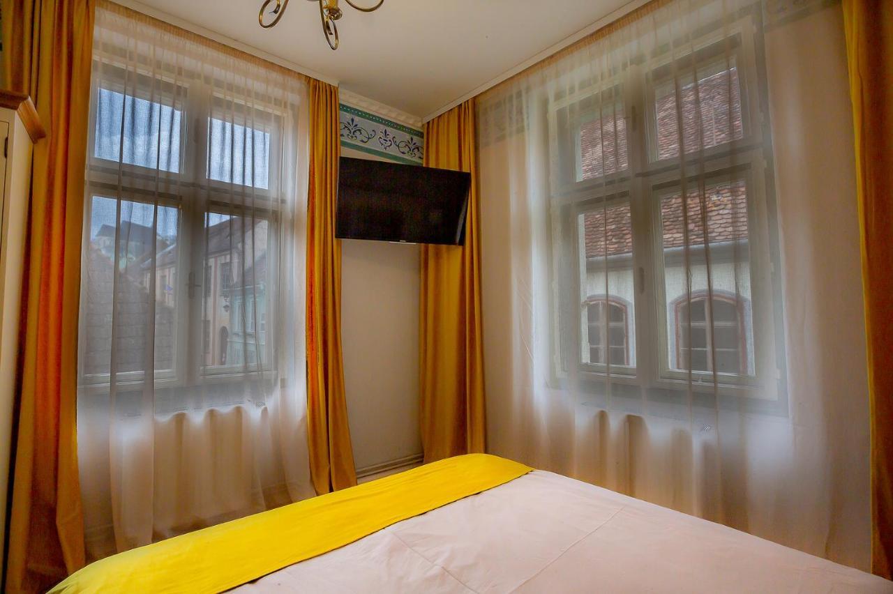 Hotel Casa Joseph Haydn Sighişoara Esterno foto